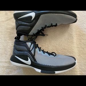 Nike | Shoes | Nike Lebron James 